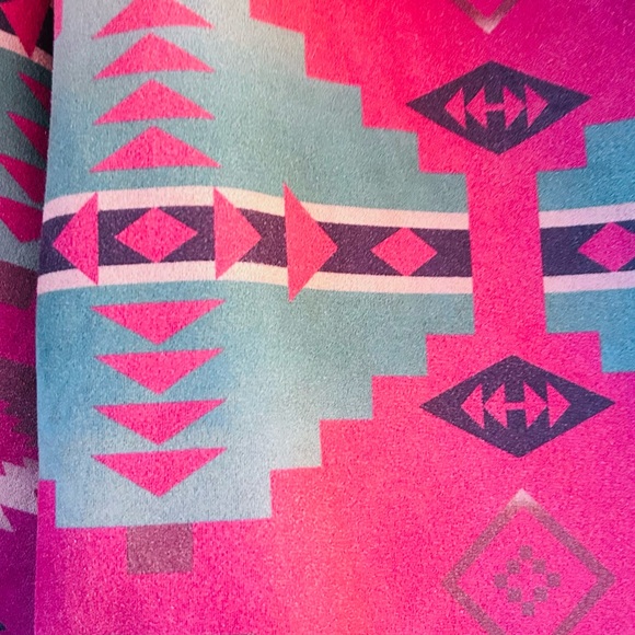 Colorful Geometric Pattern Women's Jacket - Picture 3 of 4